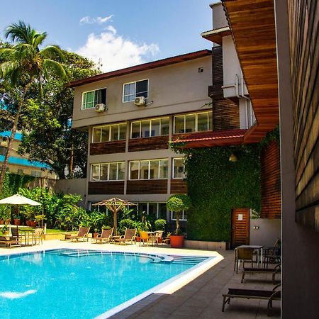 Mamba Point Hotel 蒙罗维亚 外观 照片