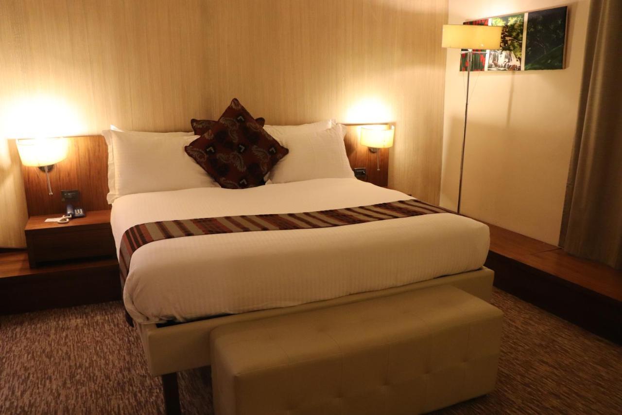 Mamba Point Hotel 蒙罗维亚 外观 照片